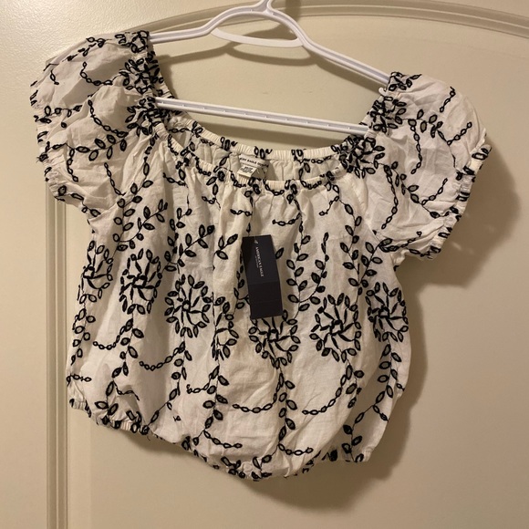 Off the Shoulder Crop Top - Picture 1 of 1